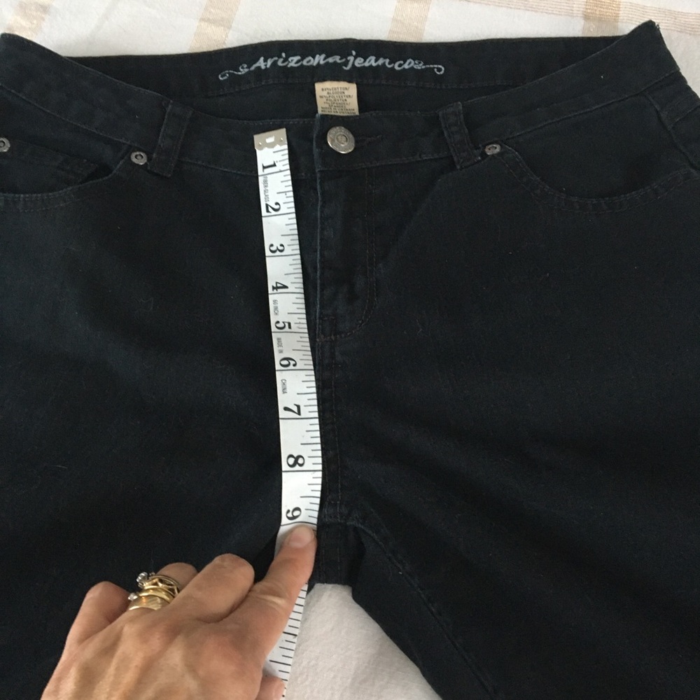 ARIZONA JEAN CO 16 1/2 COTTON BLEND 5 POCKET ZIPPER FRONT BLACK JEANS - Picture 3 of 10